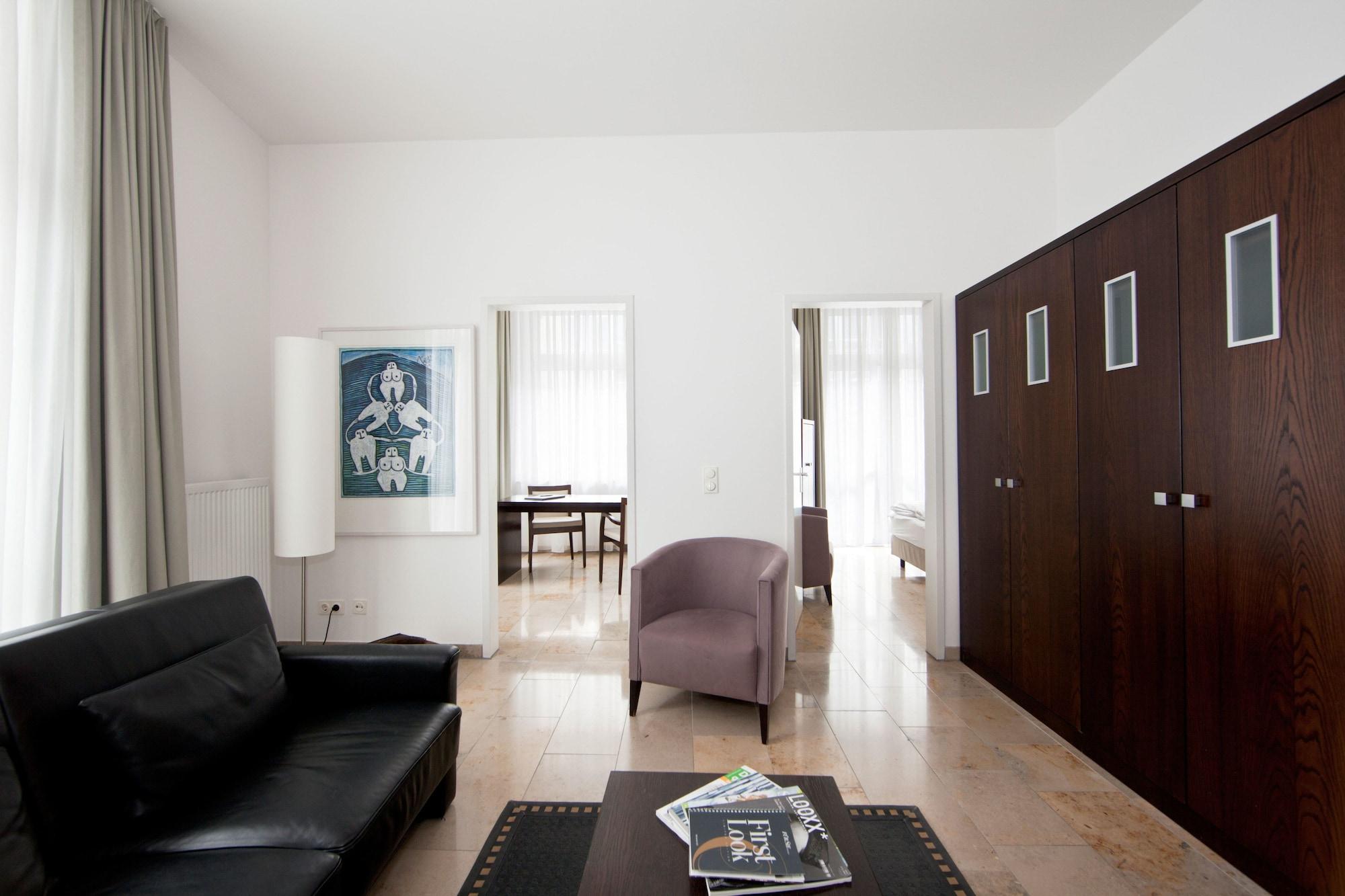 Burns Art Hotel Dusseldorf Ngoại thất bức ảnh